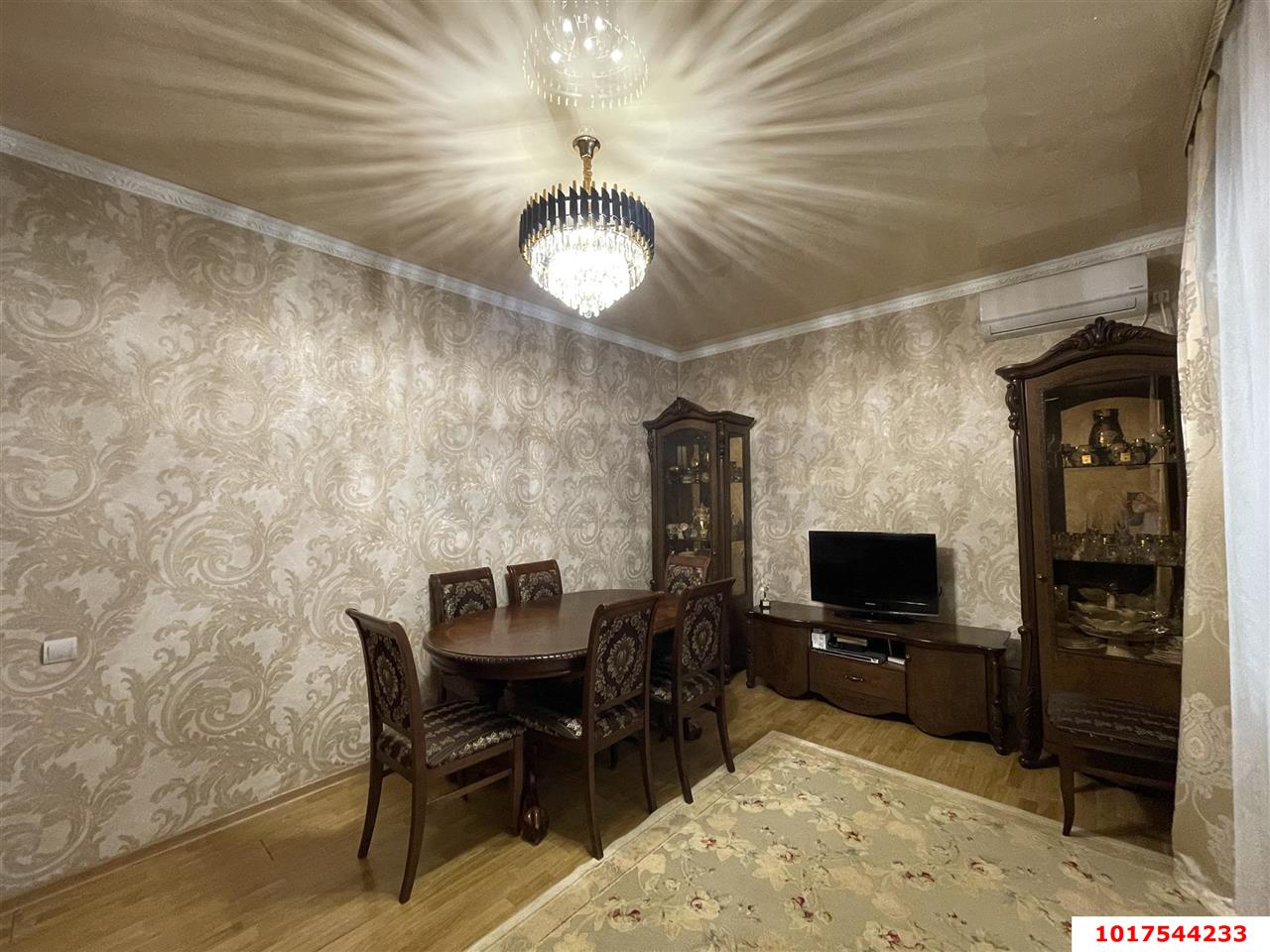 Фото №1: 2-комнатная квартира <span class="whitespace-nowrap">47 м²</span>, <span class="whitespace-nowrap">1/3 эт.</span> - Краснодар, Прикубанский внутригородской округ, мкр. Новый, ул. Хлебосольная, 2