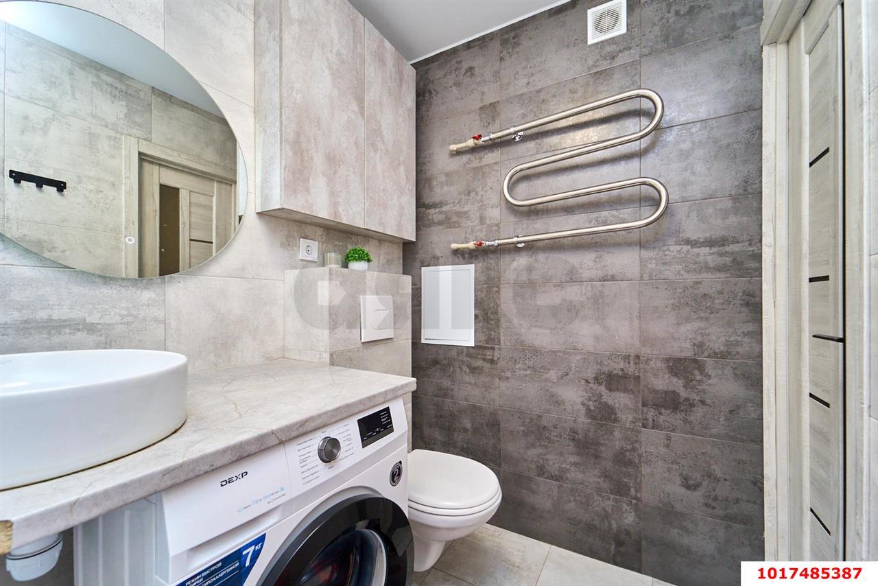 Фото №8: 1-комнатная квартира <span class="whitespace-nowrap">42 м²</span>, <span class="whitespace-nowrap">16/16 эт.</span> - Краснодар, Прикубанский внутригородской округ, мкр. Восточно-Кругликовский, ул. Героев-Разведчиков, 21/2