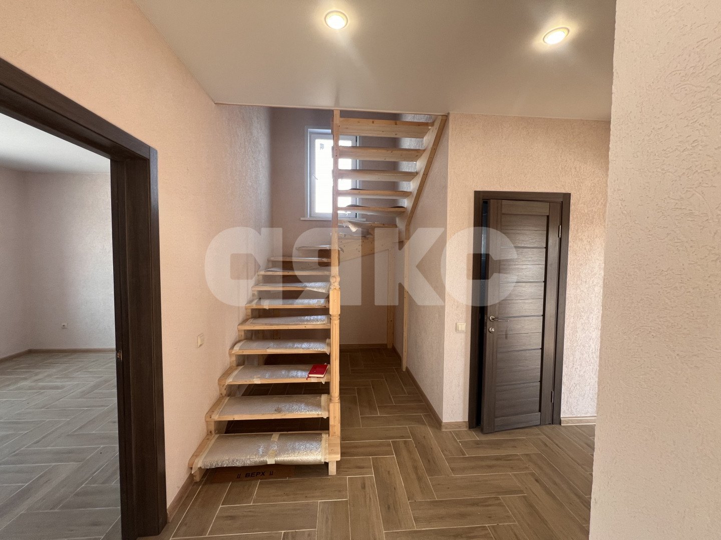 Фото №10: Дом <span class="whitespace-nowrap">138 м²</span> <span class="whitespace-nowrap">+ 6 сот.</span>, <span class="whitespace-nowrap">2 эт.</span> - Раменское, Северный, мкр. КП Дергаево-3, ул. Ноябрьская, 52