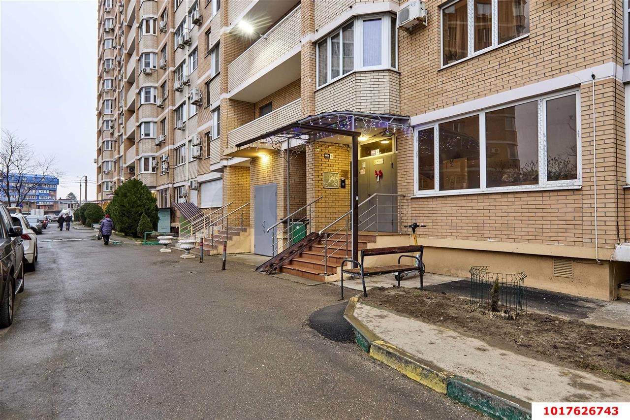 Фото №12: 1-комнатная квартира <span class="whitespace-nowrap">52 м²</span>, <span class="whitespace-nowrap">5/14 эт.</span> - Краснодар, Западный внутригородской округ, мкр. Юбилейный, ул. Думенко, 21