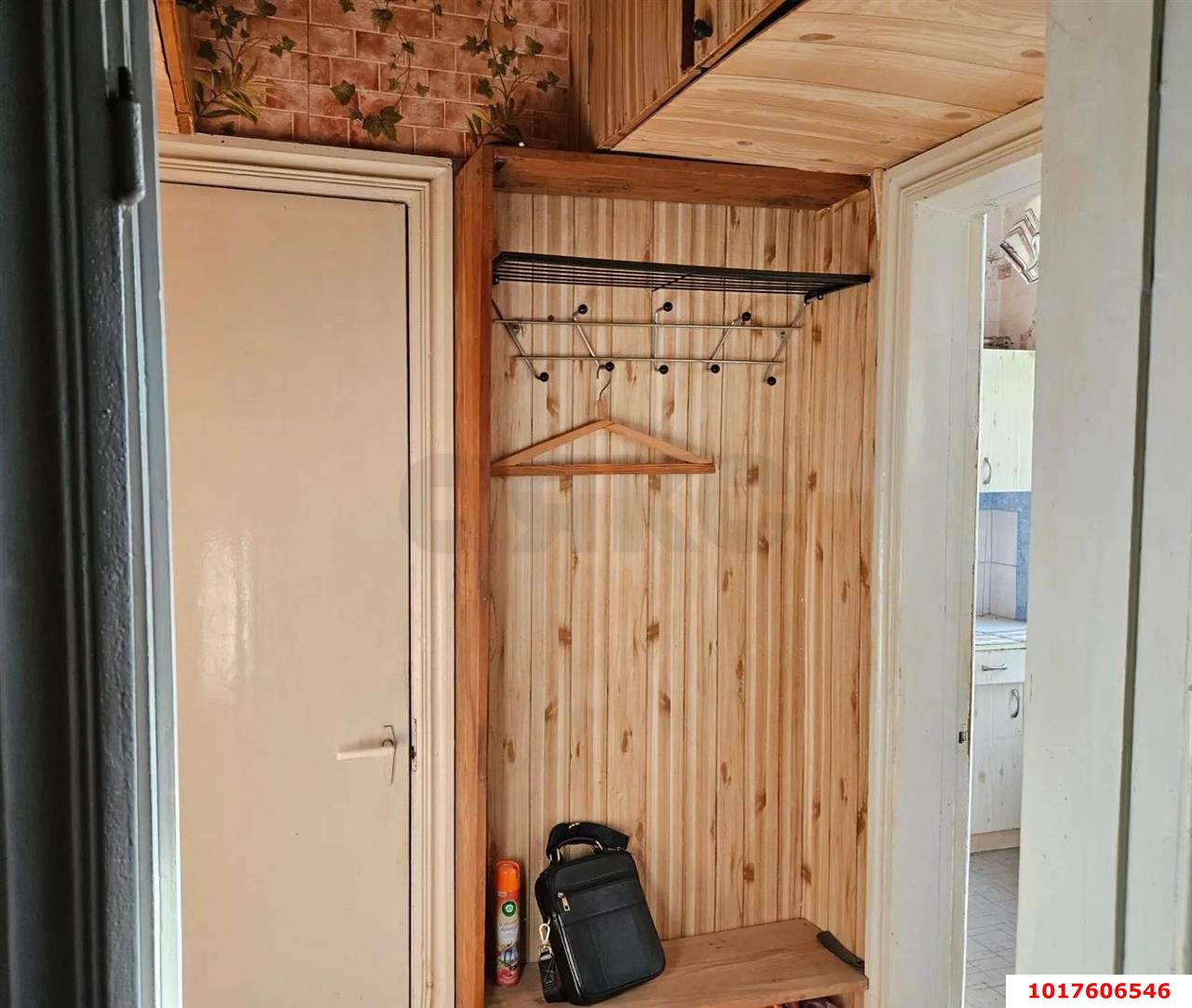 Фото №3: 1-комнатная квартира <span class="whitespace-nowrap">28 м²</span>, <span class="whitespace-nowrap">2/2 эт.</span> - Краснодар, Прикубанский внутригородской округ, мкр. имени Н.И. Вавилова, ул. имени Калинина, 1/9А