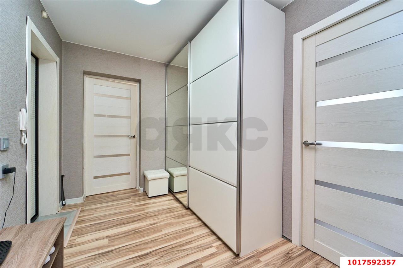Фото №7: 2-комнатная квартира <span class="whitespace-nowrap">62 м²</span>, <span class="whitespace-nowrap">11/16 эт.</span> - Краснодар, Прикубанский внутригородской округ, мкр. Московский, ул. им. Артюшкова В.Д., 3