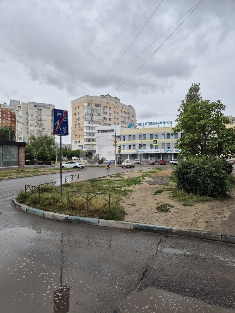 Фото №25: 1-комнатная квартира <span class="whitespace-nowrap">21 м²</span>, <span class="whitespace-nowrap">11/11 эт.</span> - Волгоград, Красноармейский, мкр. 613-й, пр-кт Героев Сталинграда, 44А