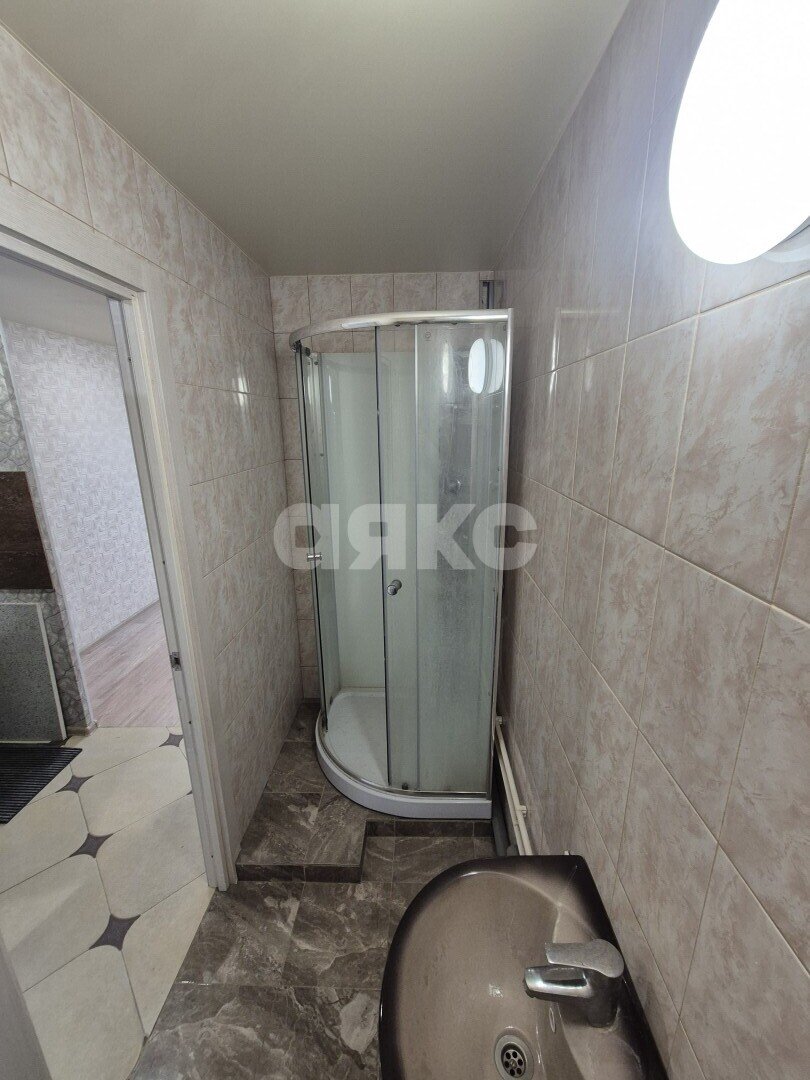 Фото №13: 1-комнатная квартира <span class="whitespace-nowrap">21 м²</span>, <span class="whitespace-nowrap">11/11 эт.</span> - Волгоград, Красноармейский, мкр. 613-й, пр-кт Героев Сталинграда, 44А
