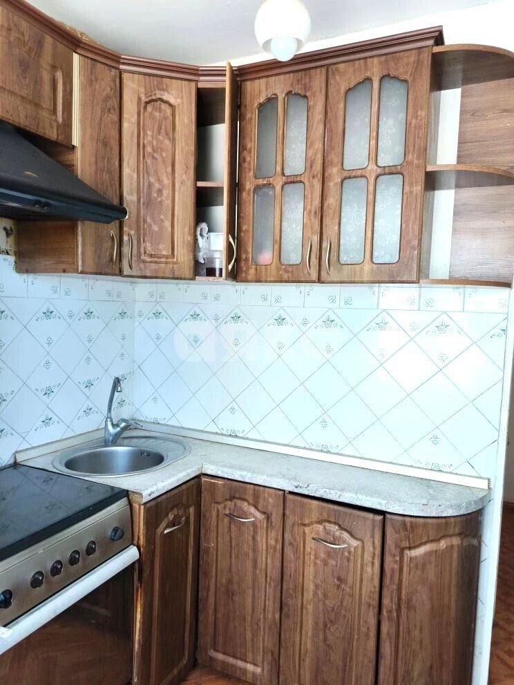 Фото №12: 4-комнатная квартира <span class="whitespace-nowrap">58 м²</span>, <span class="whitespace-nowrap">4/5 эт.</span> - Волгоград, Дзержинский, Жилгородок, мкр. 135-й, ул. 51-й Гвардейской Дивизии, 57