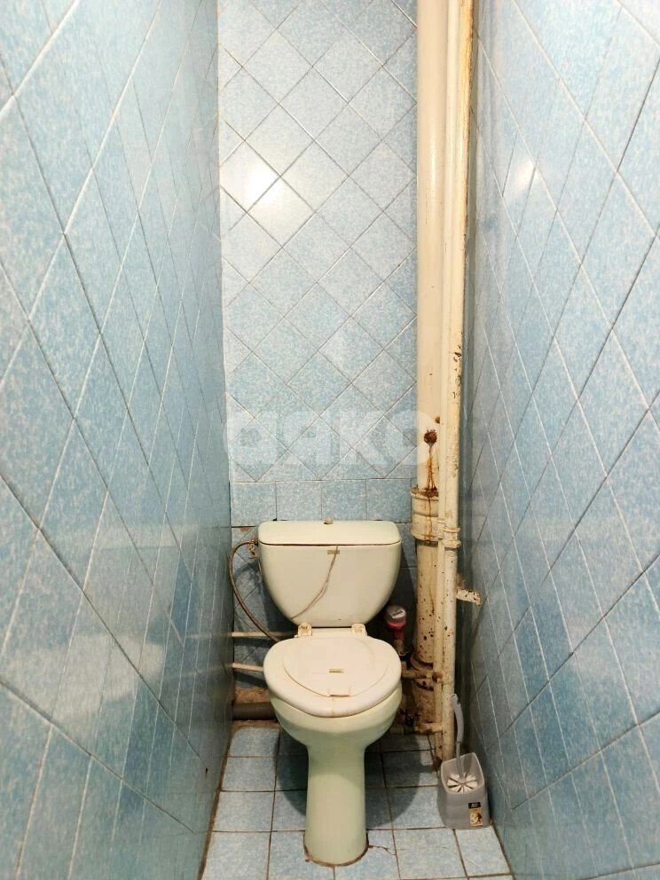 Фото №16: 4-комнатная квартира <span class="whitespace-nowrap">58 м²</span>, <span class="whitespace-nowrap">4/5 эт.</span> - Волгоград, Дзержинский, Жилгородок, мкр. 135-й, ул. 51-й Гвардейской Дивизии, 57