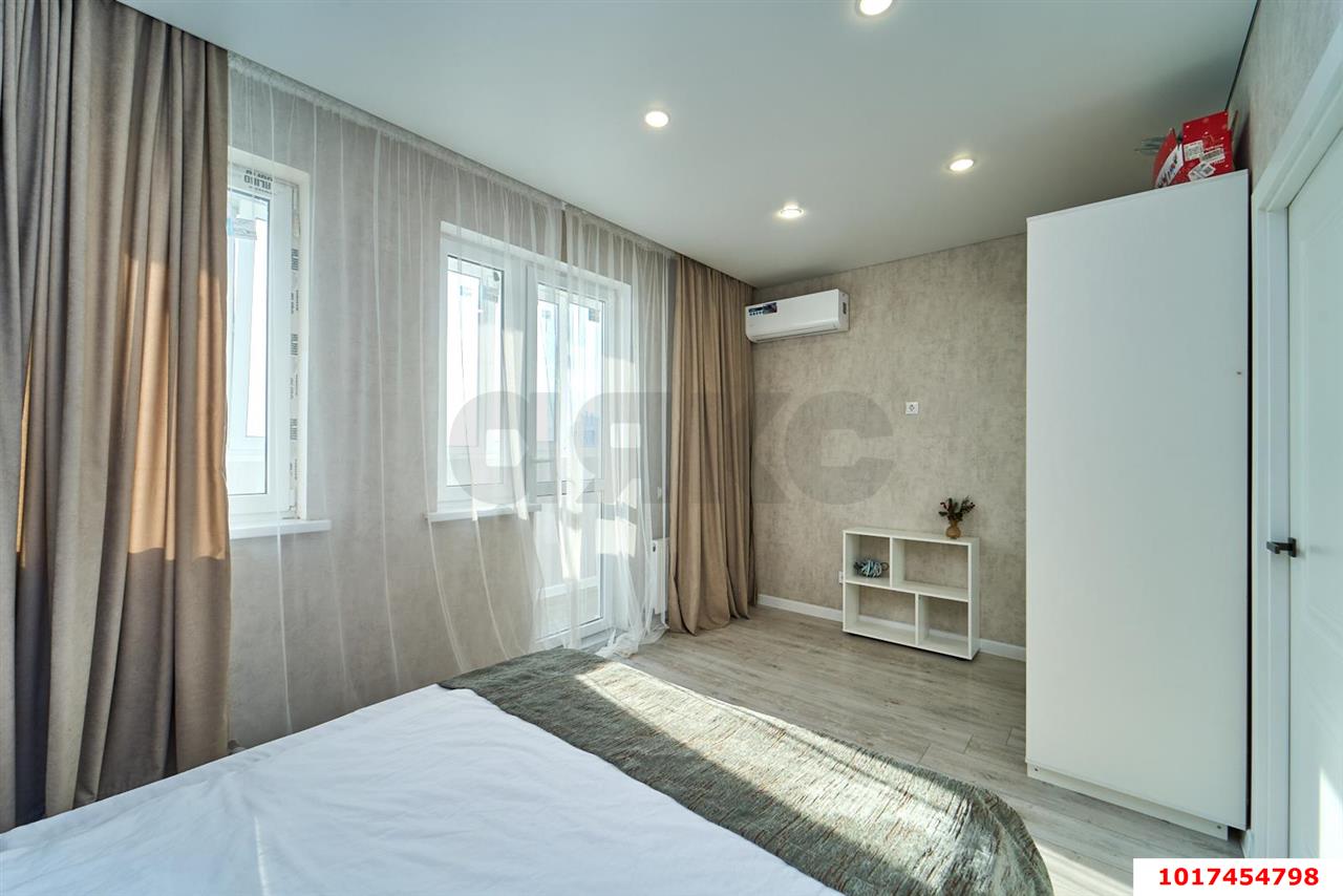 Фото №6: 1-комнатная квартира <span class="whitespace-nowrap">40 м²</span>, <span class="whitespace-nowrap">22/24 эт.</span> - Краснодар, Прикубанский внутригородской округ, Россинского, мкр. жилой комплекс Дружный-2, б-р Адмиралтейский, 3к2