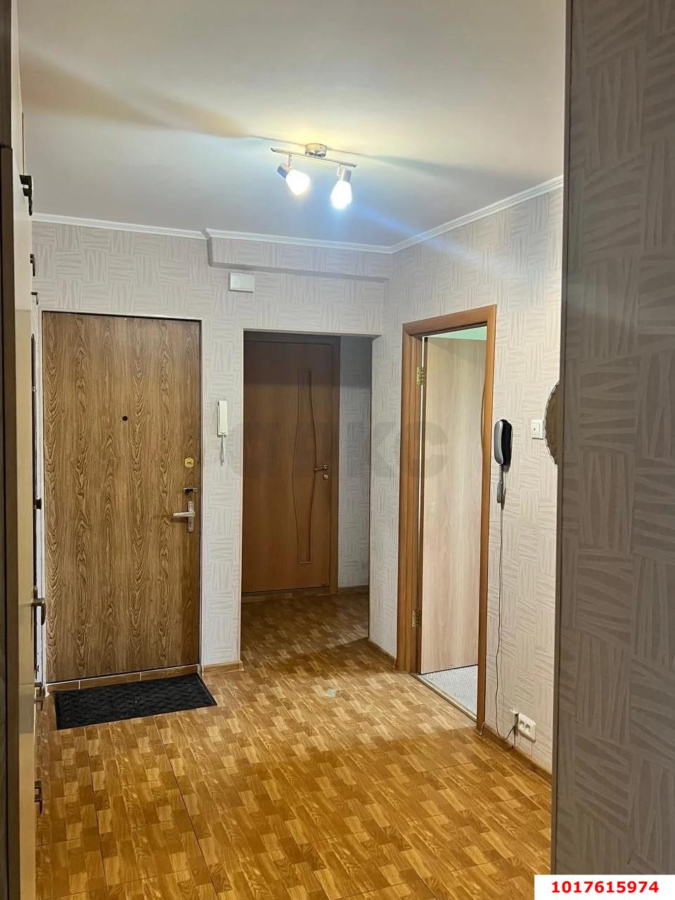 Фото №8: 3-комнатная квартира <span class="whitespace-nowrap">78 м²</span>, <span class="whitespace-nowrap">5/9 эт.</span> - Краснодар, Прикубанский внутригородской округ, мкр. Завод Измерительных Приборов, ул. имени 40-летия Победы, 43