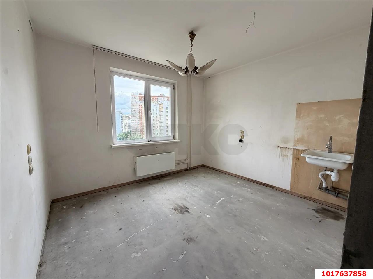 Фото №4: 1-комнатная квартира <span class="whitespace-nowrap">40 м²</span>, <span class="whitespace-nowrap">10/16 эт.</span> - Краснодар, Карасунский внутригородской округ, мкр. Гидростроителей, пр-кт имени писателя Знаменского, 5