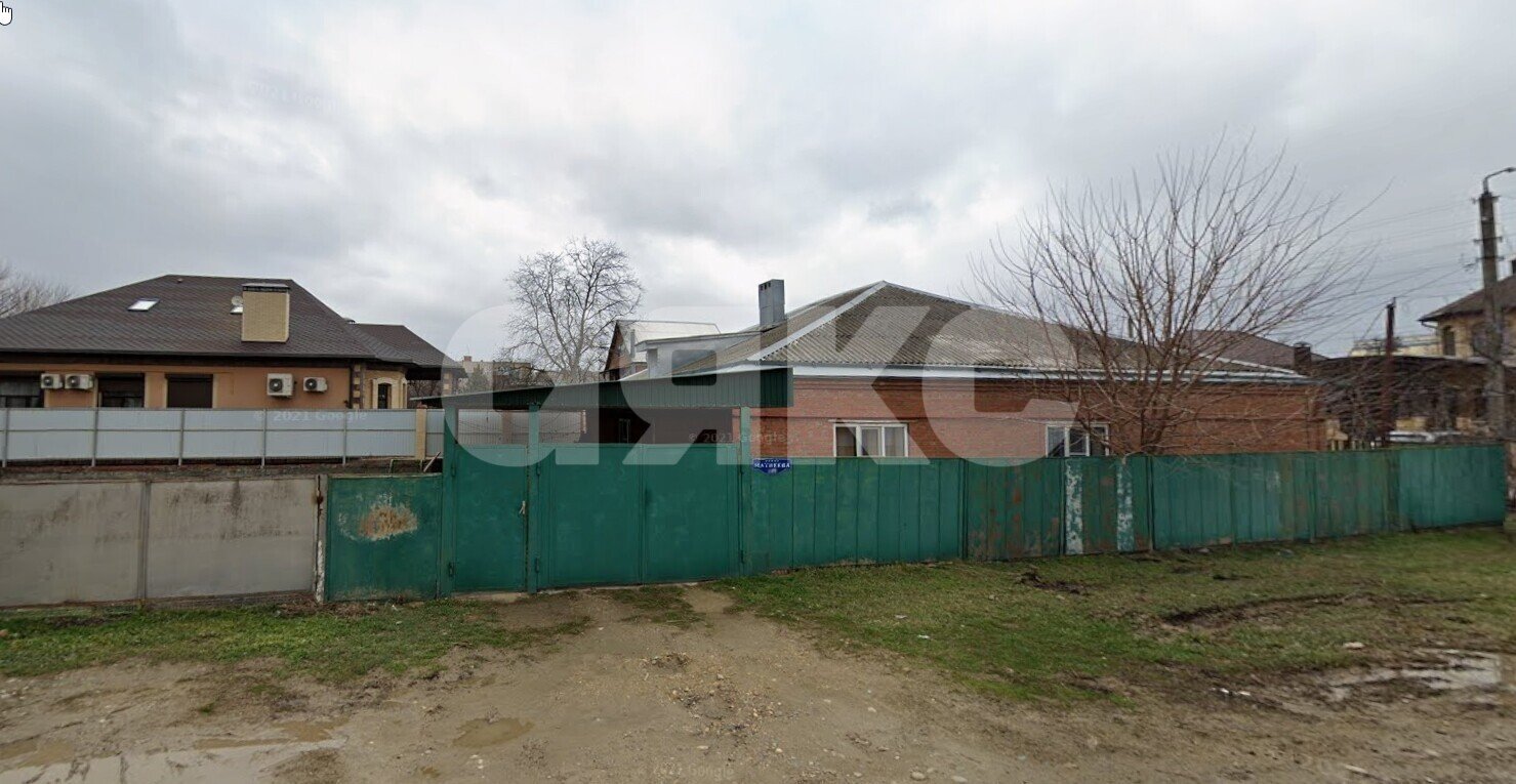 Фото №6: Часть дома <span class="whitespace-nowrap">147 м²</span> <span class="whitespace-nowrap">+ 7 сот.</span>, <span class="whitespace-nowrap">1 эт.</span> - Армавир, мкр. Родина, ул. Советской Армии
