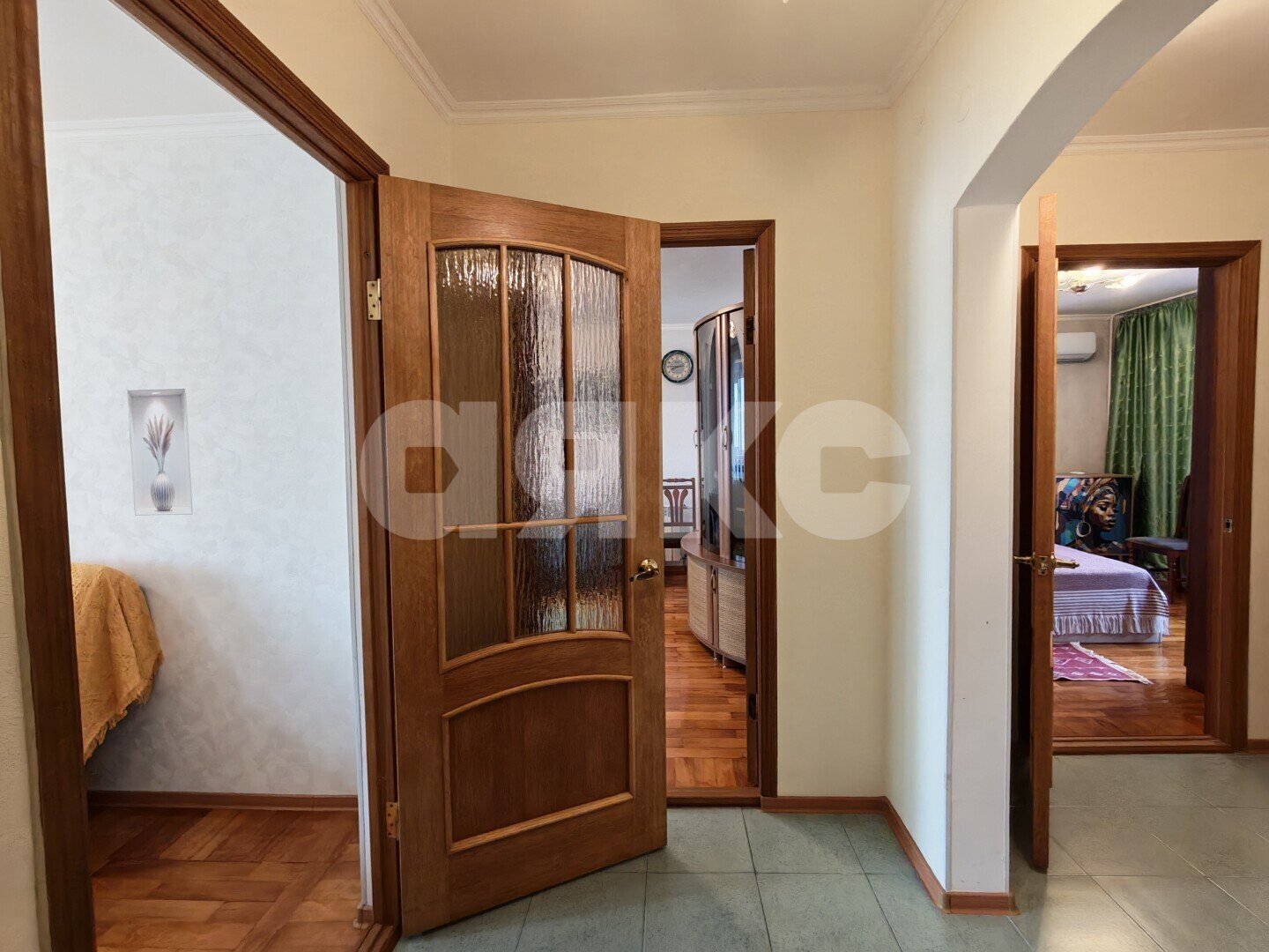 Фото №5: 3-комнатная квартира <span class="whitespace-nowrap">62 м²</span>, <span class="whitespace-nowrap">8/9 эт.</span> - Геленджик, мкр. 5-й, ул. Островского, 79А