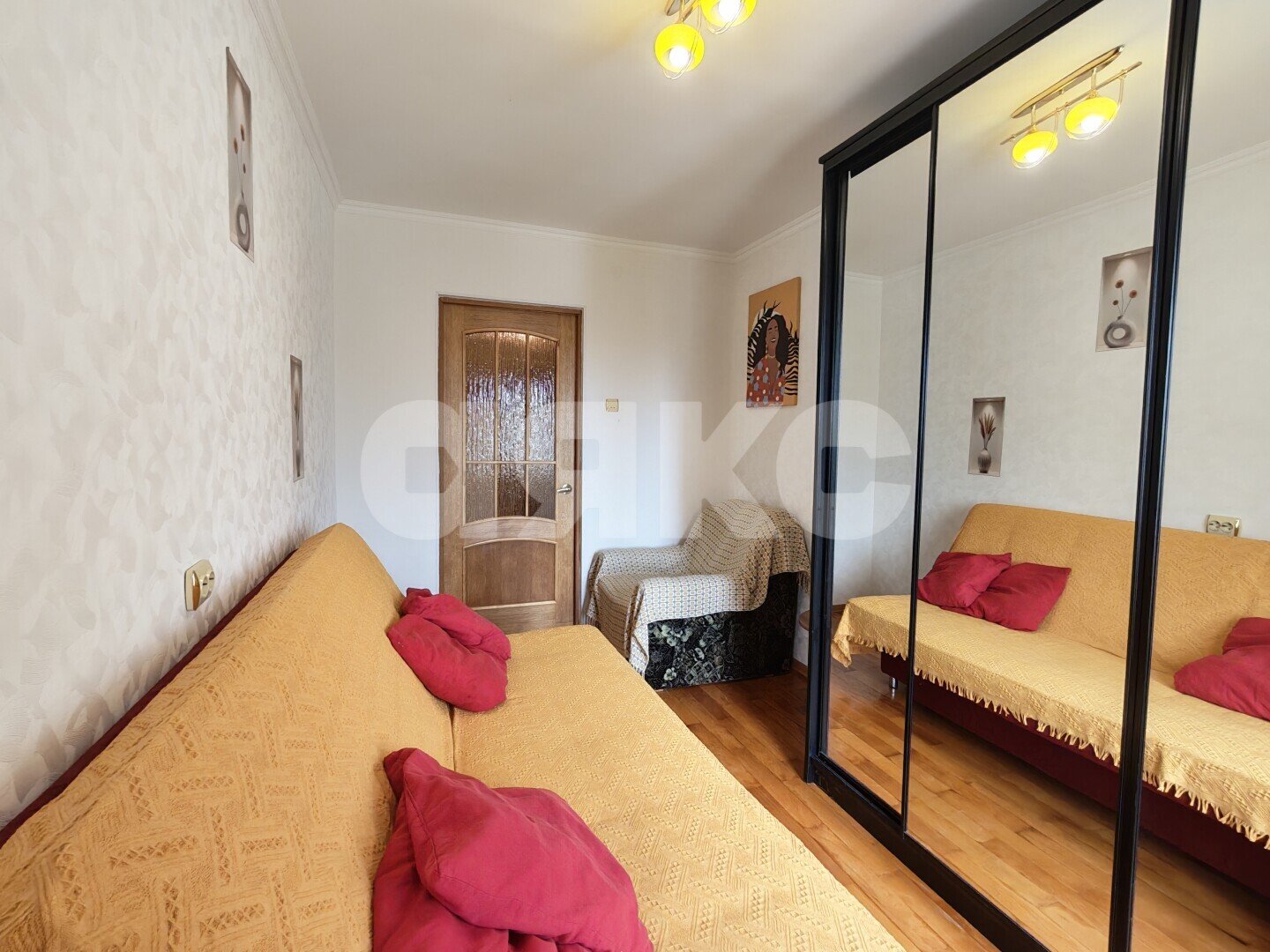 Фото №10: 3-комнатная квартира <span class="whitespace-nowrap">62 м²</span>, <span class="whitespace-nowrap">8/9 эт.</span> - Геленджик, мкр. 5-й, ул. Островского, 79А
