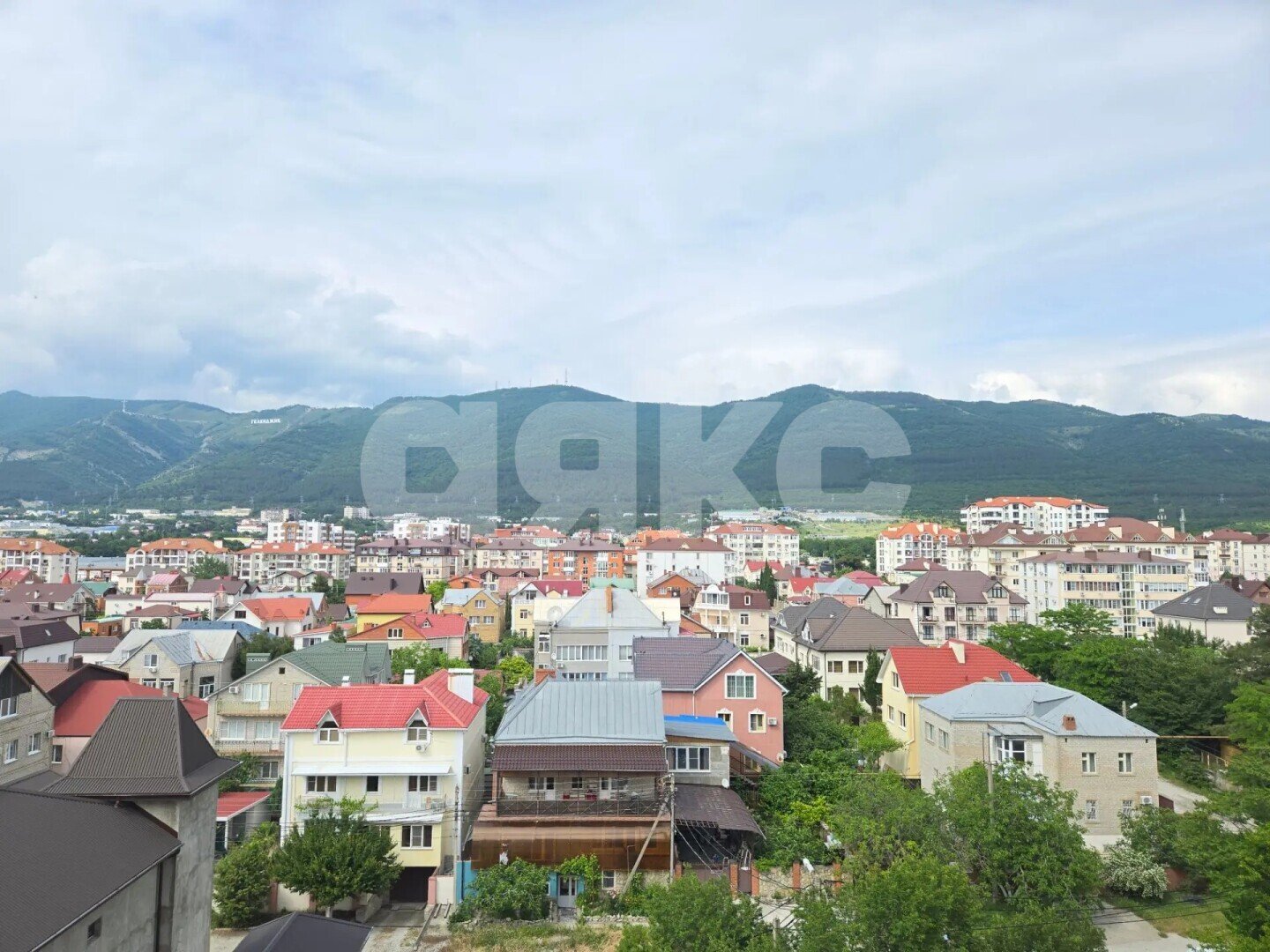 Фото №8: 3-комнатная квартира <span class="whitespace-nowrap">62 м²</span>, <span class="whitespace-nowrap">8/9 эт.</span> - Геленджик, мкр. 5-й, ул. Островского, 79А