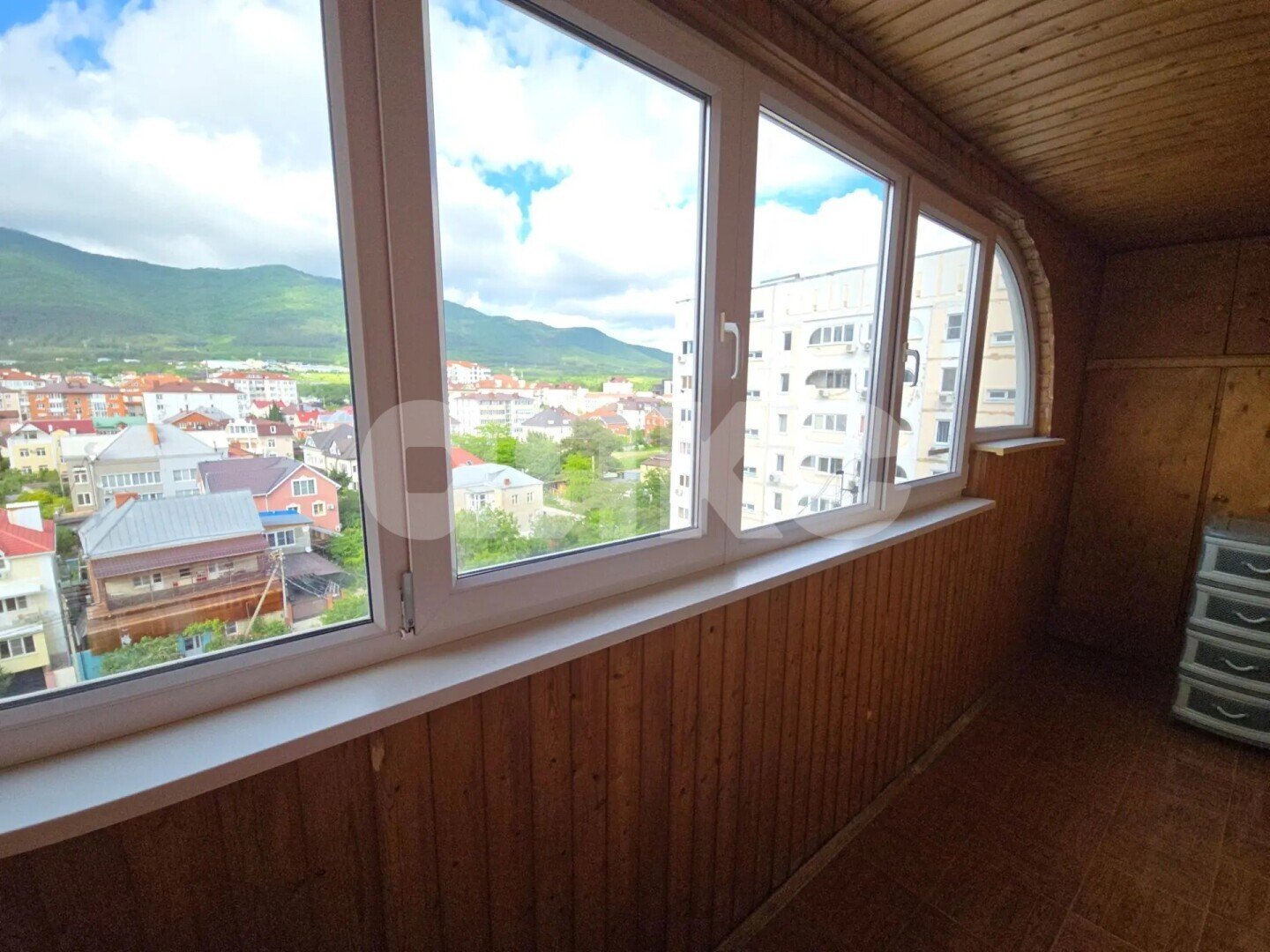 Фото №7: 3-комнатная квартира <span class="whitespace-nowrap">62 м²</span>, <span class="whitespace-nowrap">8/9 эт.</span> - Геленджик, мкр. 5-й, ул. Островского, 79А