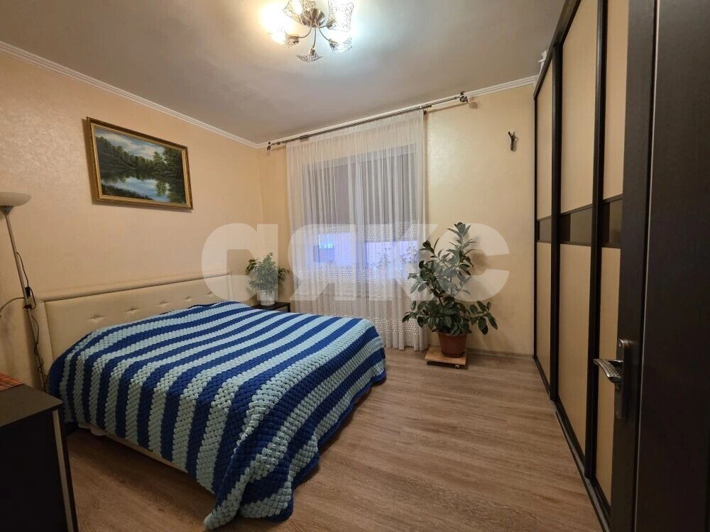 Фото №2: 2-комнатная квартира <span class="whitespace-nowrap">70 м²</span>, <span class="whitespace-nowrap">2/2 эт.</span> - Геленджик, мкр. Магилат, ул. Цветочная, 34