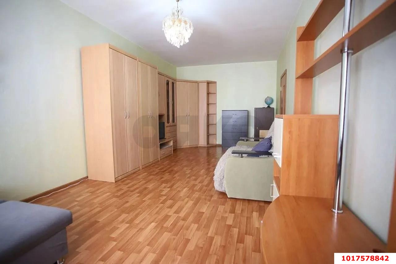 Фото №2: 1-комнатная квартира <span class="whitespace-nowrap">48 м²</span>, <span class="whitespace-nowrap">8/17 эт.</span> - Краснодар, Прикубанский внутригородской округ, мкр. Восточно-Кругликовский, ул. Восточно-Кругликовская, 46/А