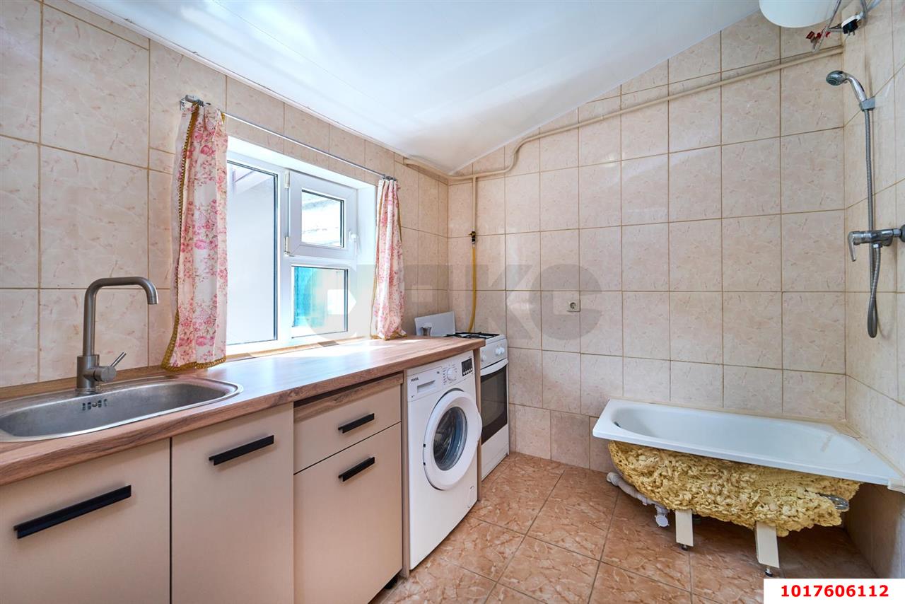 Фото №7: 1-комнатная квартира <span class="whitespace-nowrap">40 м²</span>, <span class="whitespace-nowrap">1/1 эт.</span> - Краснодар, Центральный внутригородской округ, мкр. Центральный, ул. Гоголя, 75