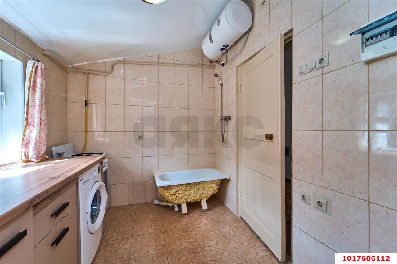 Фото №8: 1-комнатная квартира <span class="whitespace-nowrap">40 м²</span>, <span class="whitespace-nowrap">1/1 эт.</span> - Краснодар, Центральный внутригородской округ, мкр. Центральный, ул. Гоголя, 75