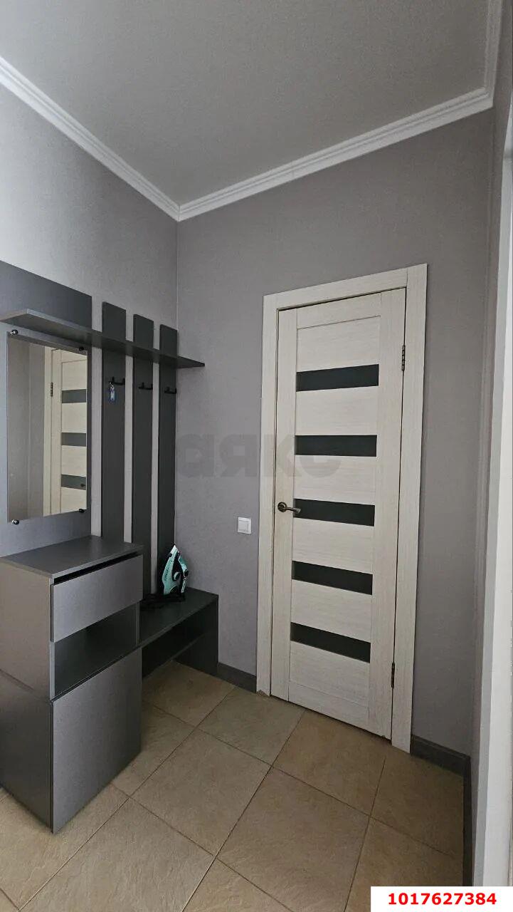 Фото №2: 1-комнатная квартира <span class="whitespace-nowrap">41 м²</span>, <span class="whitespace-nowrap">2/3 эт.</span> - Краснодар, Прикубанский внутригородской округ, Калинино, мкр. Завод Радиоизмерительных Приборов, ул. Российская, 369А