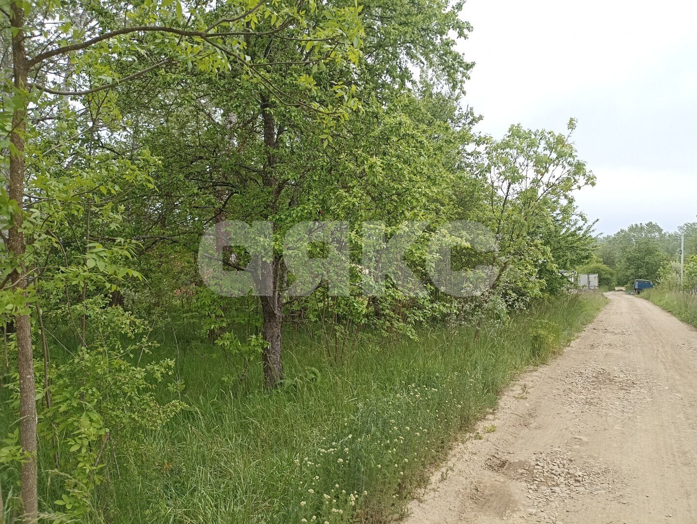 Фото №3: Земельный участок под ИЖС <span class="whitespace-nowrap">6 сот.</span> - Саратовская, мкр. 4-й, ул. Малиновая