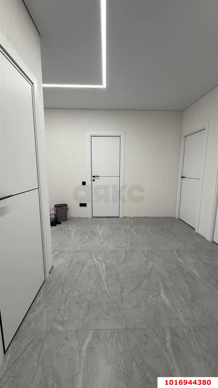 Фото №18: 3-комнатная квартира <span class="whitespace-nowrap">95 м²</span>, <span class="whitespace-nowrap">4/20 эт.</span> - Краснодар, Карасунский внутригородской округ, Хлопчато-бумажный Комбинат, мкр. жилой комплекс Элегант, ул. Сормовская, 1/6