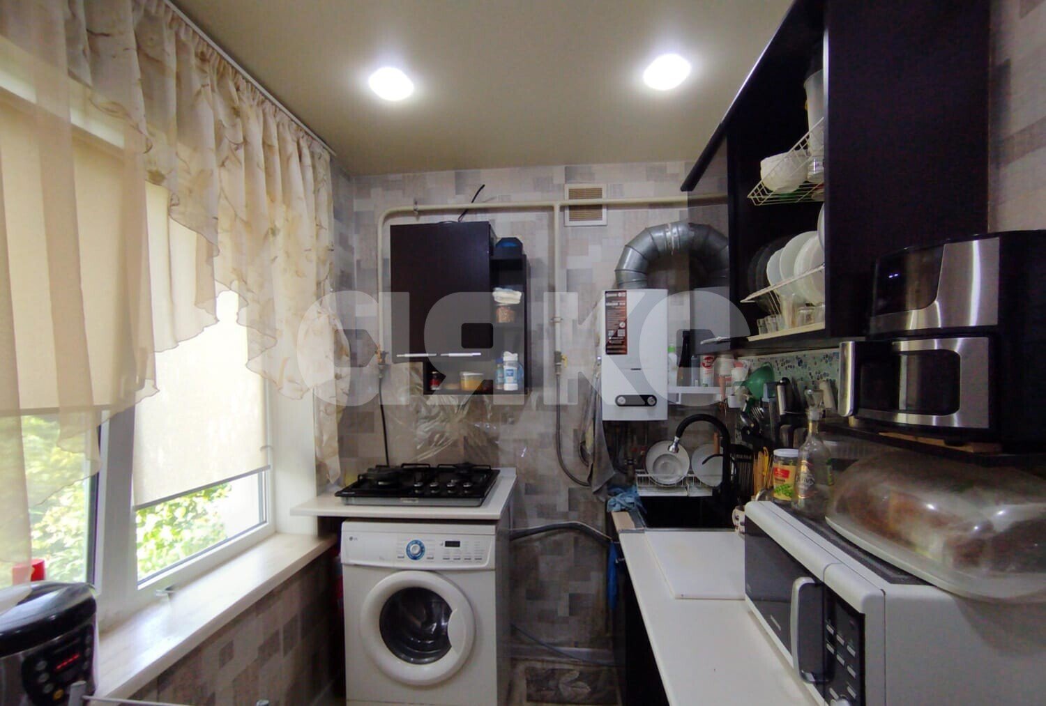 Фото №4: 3-комнатная квартира <span class="whitespace-nowrap">50 м²</span>, <span class="whitespace-nowrap">1/2 эт.</span> - Горячий Ключ, мкр. Курортная Зона, ул. Ленина, 167