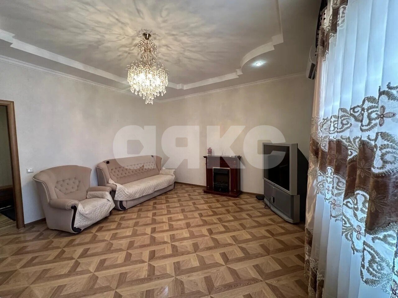 Фото №2: 2-комнатная квартира <span class="whitespace-nowrap">68 м²</span>, <span class="whitespace-nowrap">4/6 эт.</span> - Анапа, ул. Крымская, 34