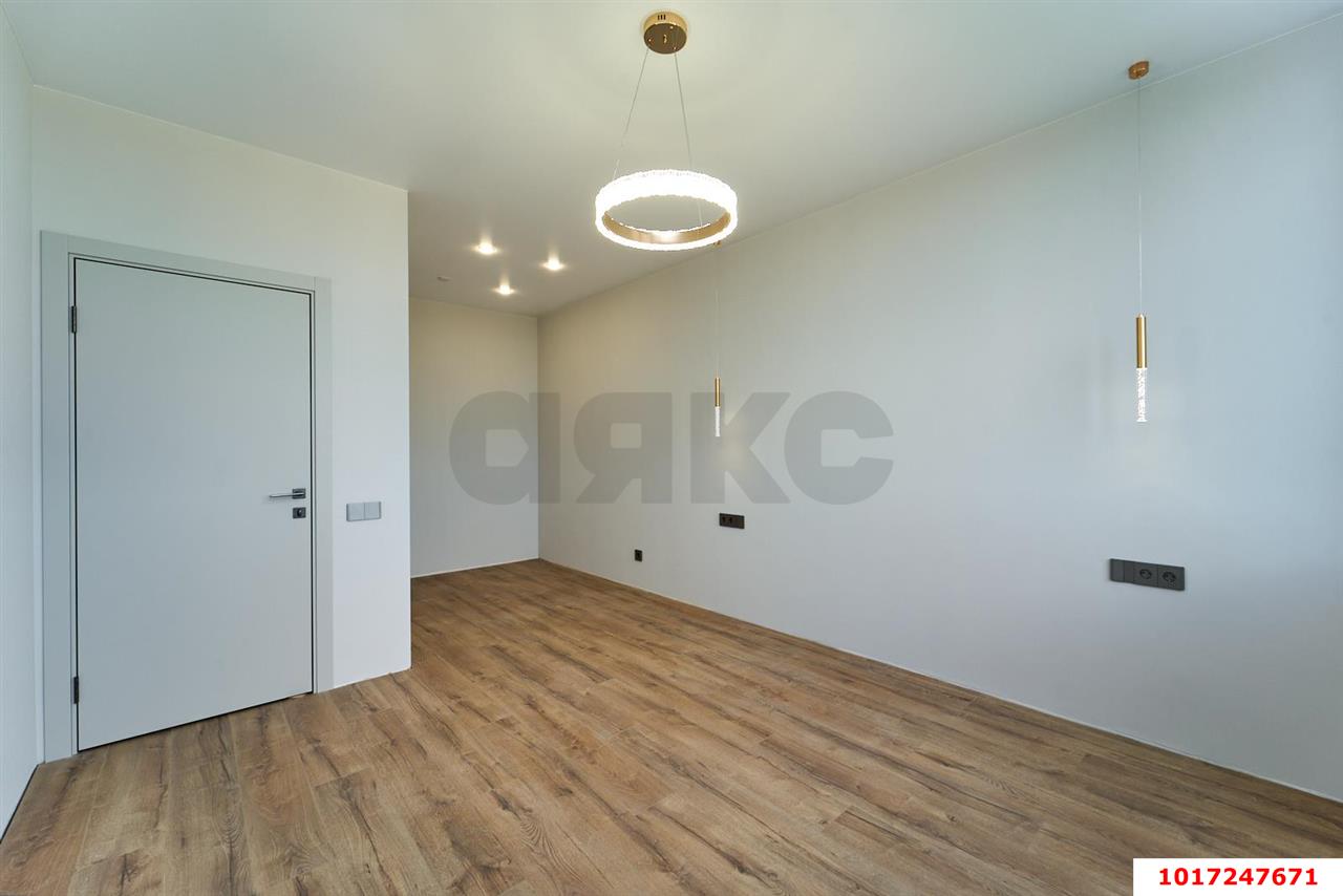 Фото №6: 2-комнатная квартира <span class="whitespace-nowrap">72 м²</span>, <span class="whitespace-nowrap">6/24 эт.</span> - Краснодар, Центральный внутригородской округ, мкр. Черёмушки, ул. Обрывная, 132/1к21