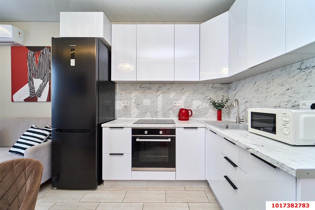 Фото №10: 1-комнатная квартира <span class="whitespace-nowrap">46 м²</span>, <span class="whitespace-nowrap">16/25 эт.</span> - Краснодар, Карасунский внутригородской округ, ж/м Пашковский, ул. Леонида Лаврова, 4