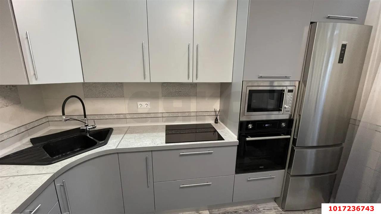 Фото №4: 1-комнатная квартира <span class="whitespace-nowrap">42 м²</span>, <span class="whitespace-nowrap">6/17 эт.</span> - Краснодар, Прикубанский внутригородской округ, Панорама, мкр. ЖК Севастопольский, ул. имени Жлобы, 141