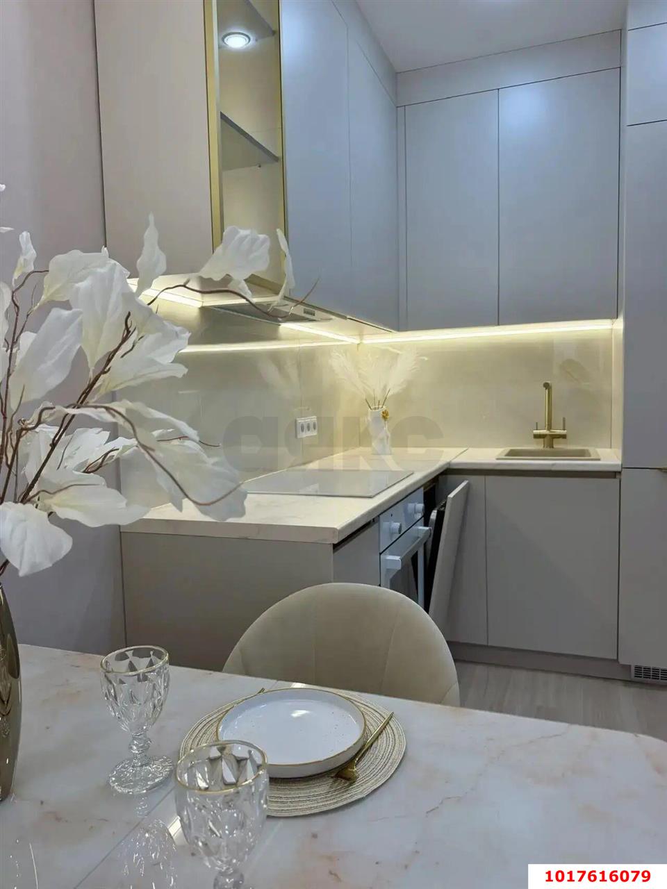 Фото №4: 1-комнатная квартира <span class="whitespace-nowrap">45 м²</span>, <span class="whitespace-nowrap">11/22 эт.</span> - Краснодар, Карасунский внутригородской округ, Хлопчато-бумажный Комбинат, мкр. ЖК Альфа, ул. Уральская, 100/5