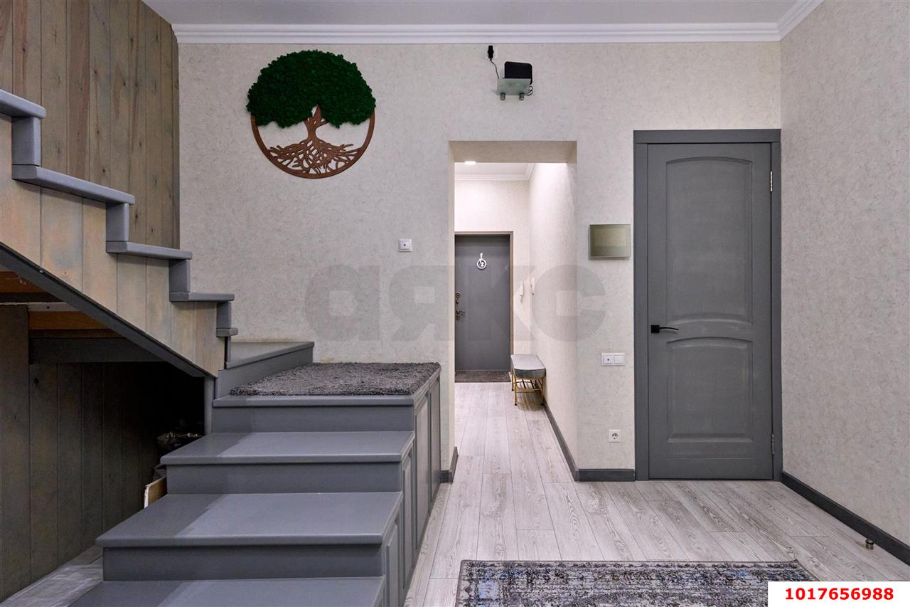Фото №13: 3-комнатная квартира <span class="whitespace-nowrap">162 м²</span>, <span class="whitespace-nowrap">7/8 эт.</span> - Краснодар, Прикубанский внутригородской округ, мкр. Музыкальный, ул. Шолохова, 35