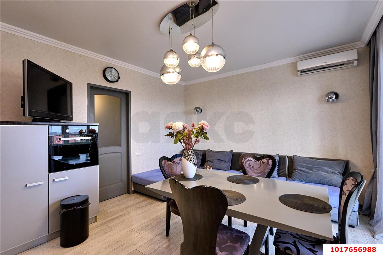 Фото №2: 3-комнатная квартира <span class="whitespace-nowrap">162 м²</span>, <span class="whitespace-nowrap">7/8 эт.</span> - Краснодар, Прикубанский внутригородской округ, мкр. Музыкальный, ул. Шолохова, 35