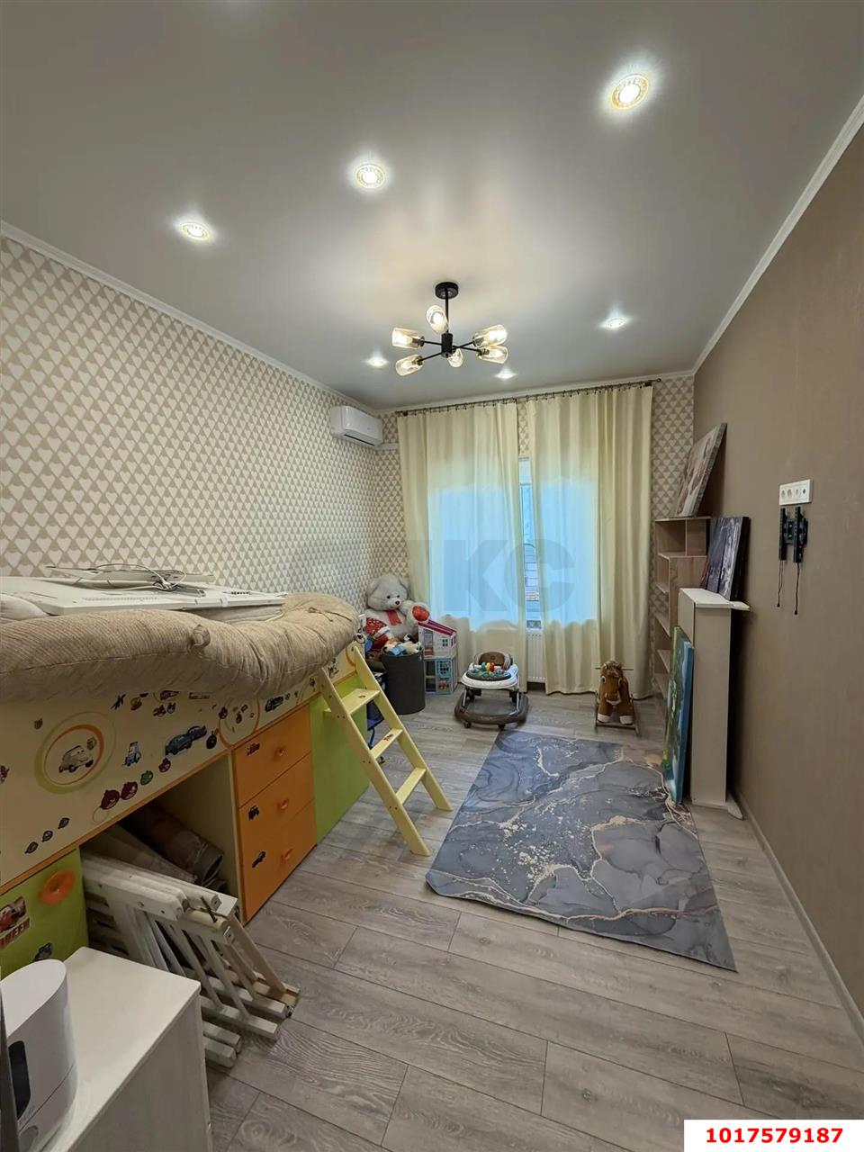 Фото №9: 3-комнатная квартира <span class="whitespace-nowrap">105 м²</span>, <span class="whitespace-nowrap">12/18 эт.</span> - Краснодар, Центральный внутригородской округ, Дубинка, жилой комплекс Радонеж, мкр. Черёмушки, ул. Вишняковой, 1/23к1