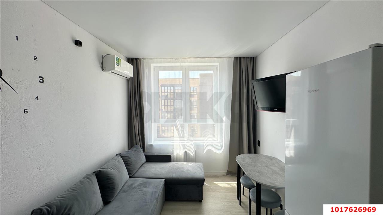 Фото №3: 1-комнатная квартира <span class="whitespace-nowrap">41 м²</span>, <span class="whitespace-nowrap">6/8 эт.</span> - Южный, мкр. жилой комплекс История-2, ул. Екатерининская, 3к2