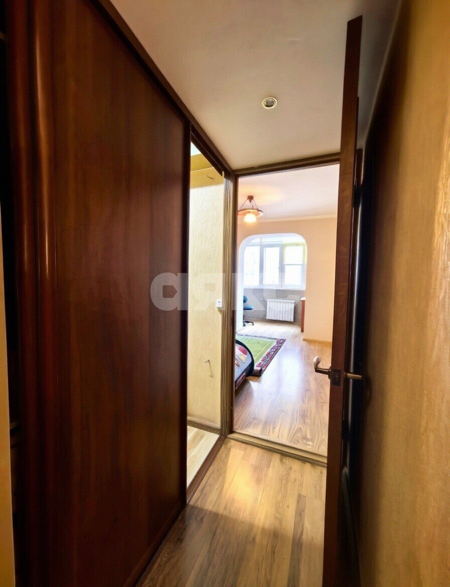 Фото №10: 3-комнатная квартира <span class="whitespace-nowrap">64 м²</span>, <span class="whitespace-nowrap">3/9 эт.</span> - Мариуполь, р. Жовтневый, пр-кт Металлургов, 129