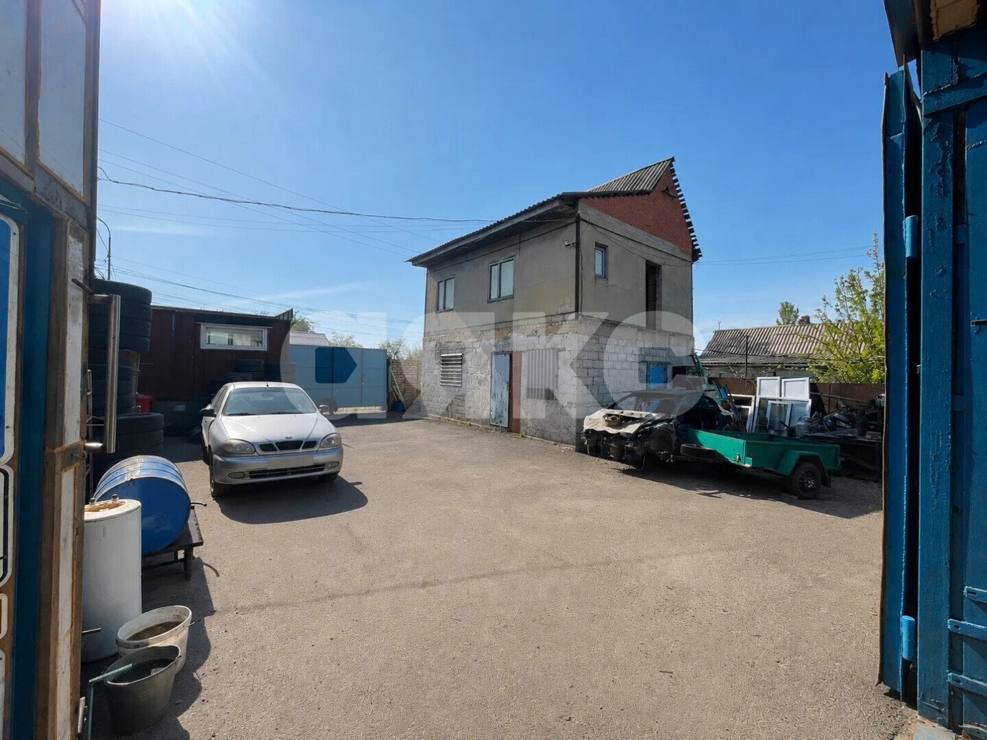 Фото №2: Коммерция <span class="whitespace-nowrap">241 м²</span>, <span class="whitespace-nowrap">1/1 эт.</span> - Мариуполь, р. Жовтневый