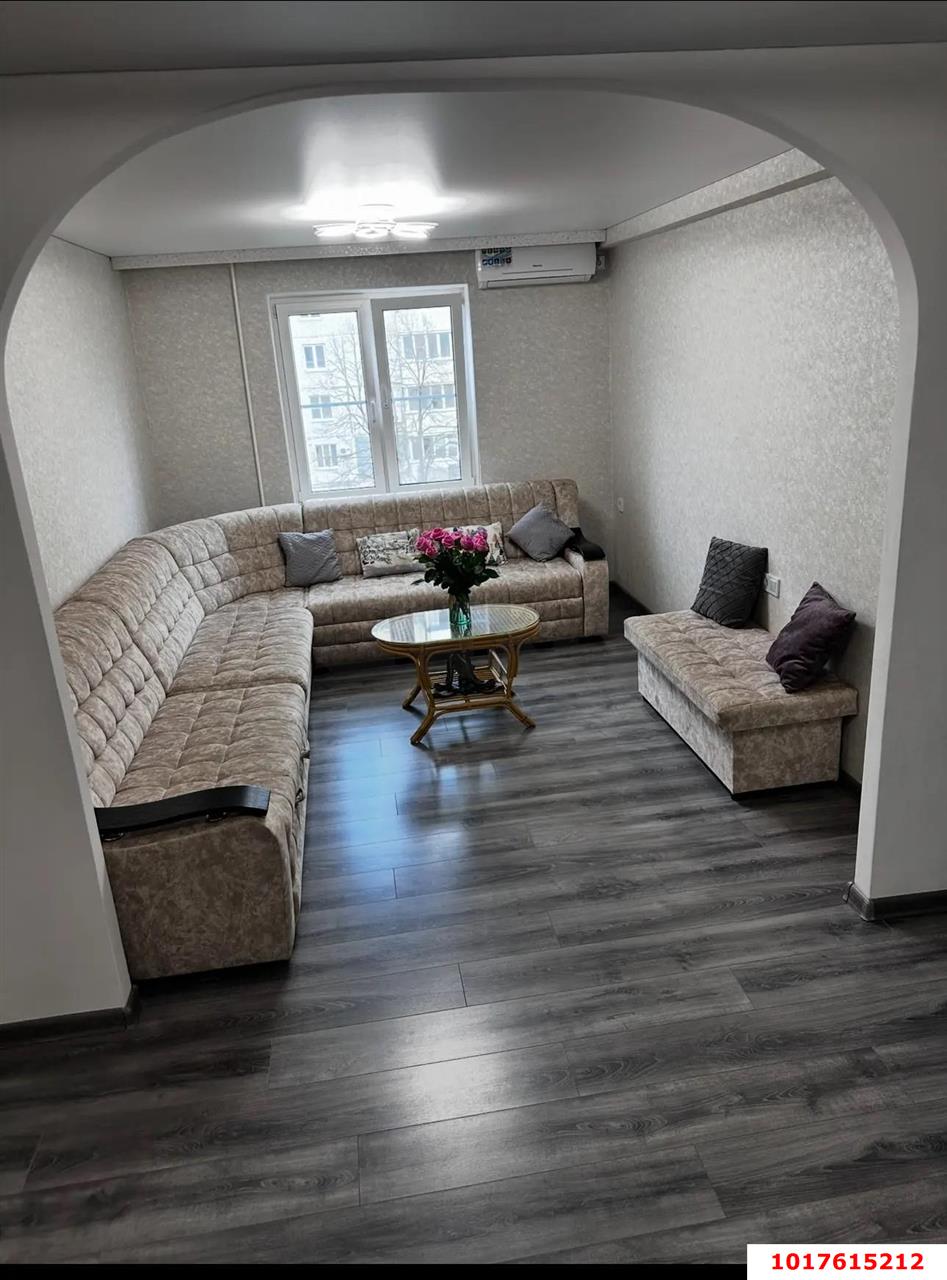 Фото №6: 3-комнатная квартира <span class="whitespace-nowrap">68 м²</span>, <span class="whitespace-nowrap">5/10 эт.</span> - Краснодар, Западный внутригородской округ, мкр. Юбилейный, пр-кт Чекистов, 31