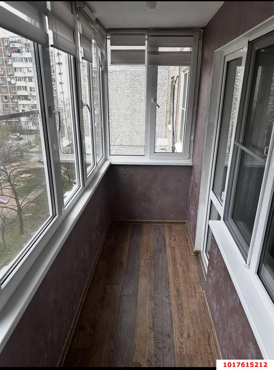 Фото №10: 3-комнатная квартира <span class="whitespace-nowrap">68 м²</span>, <span class="whitespace-nowrap">5/10 эт.</span> - Краснодар, Западный внутригородской округ, мкр. Юбилейный, пр-кт Чекистов, 31