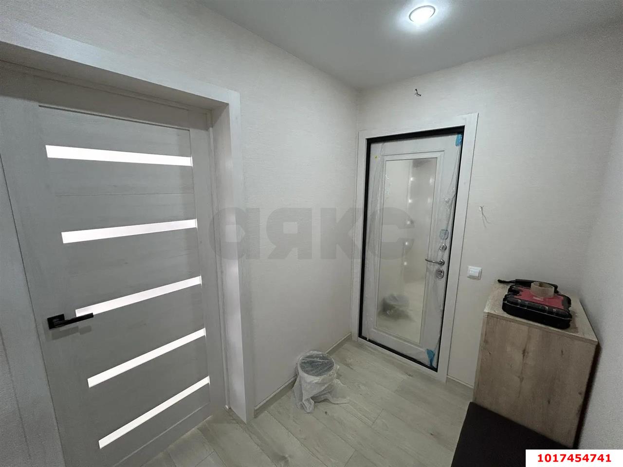 Фото №5: 1-комнатная квартира <span class="whitespace-nowrap">42 м²</span>, <span class="whitespace-nowrap">16/16 эт.</span> - Краснодар, Прикубанский внутригородской округ, мкр. Завод Измерительных Приборов, ул. имени 40-летия Победы, 33/10