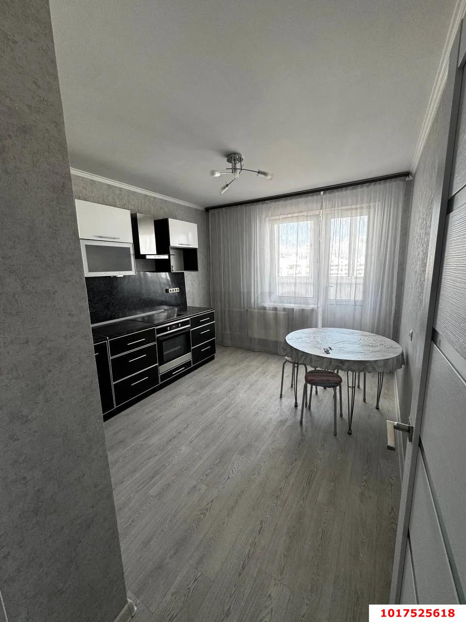 Фото №1: 2-комнатная квартира <span class="whitespace-nowrap">60 м²</span>, <span class="whitespace-nowrap">15/16 эт.</span> - Краснодар, Прикубанский внутригородской округ, мкр. Московский, ул. имени Николая Семеновича Котлярова, 10