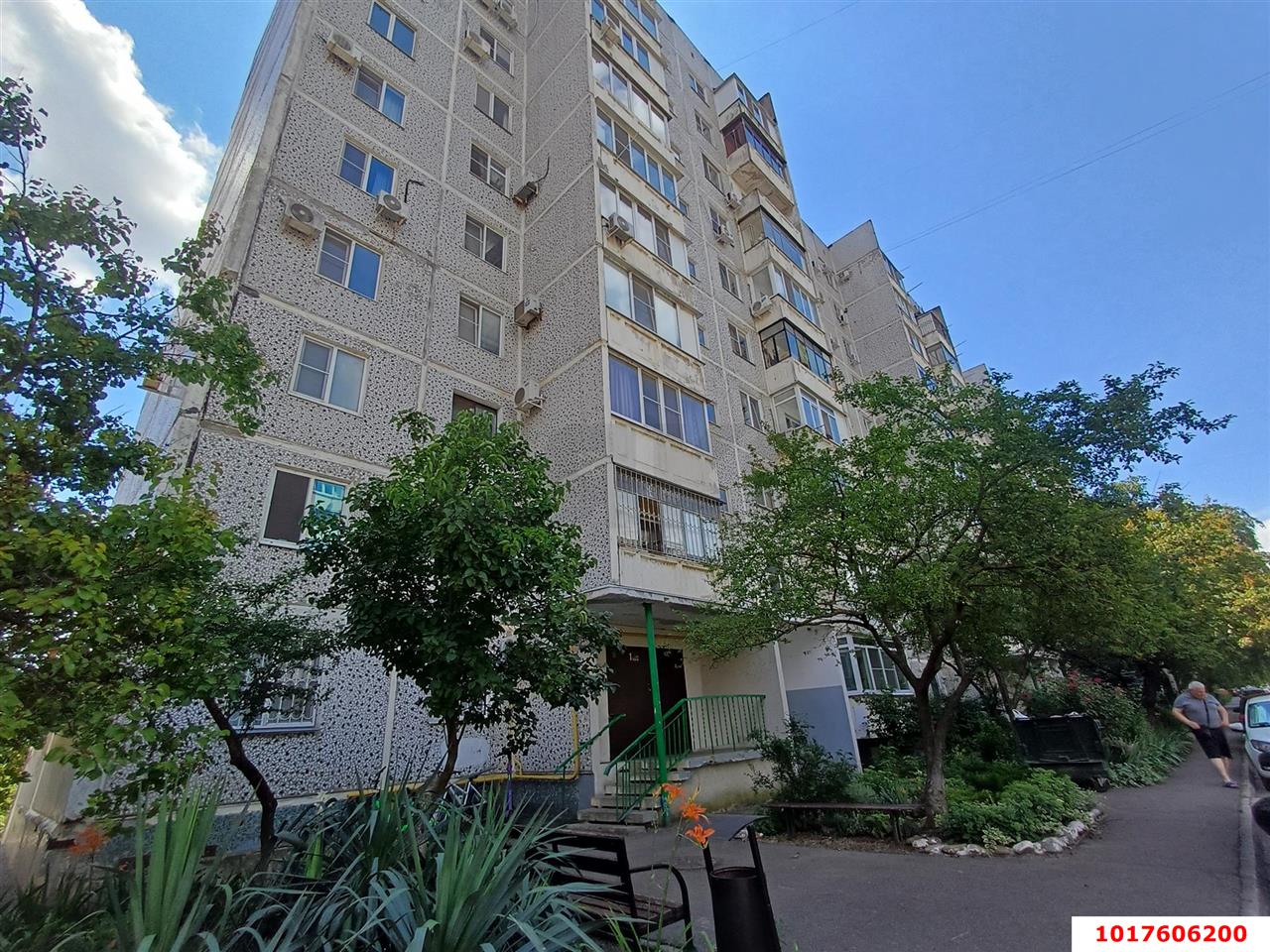 Фото №12: 2-комнатная квартира <span class="whitespace-nowrap">55 м²</span>, <span class="whitespace-nowrap">5/10 эт.</span> - Краснодар, Западный внутригородской округ, мкр. Юбилейный, ул. Рождественская набережная, 19