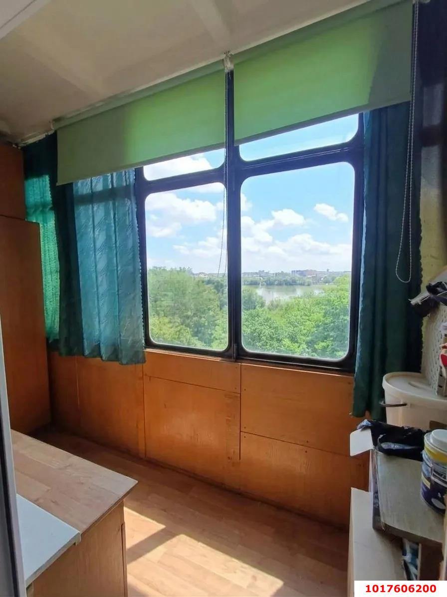 Фото №5: 2-комнатная квартира <span class="whitespace-nowrap">55 м²</span>, <span class="whitespace-nowrap">5/10 эт.</span> - Краснодар, Западный внутригородской округ, мкр. Юбилейный, ул. Рождественская набережная, 19