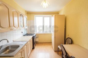 Фото №1: 2-комнатная квартира <span class="whitespace-nowrap">52 м²</span>, <span class="whitespace-nowrap">5/10 эт.</span> - Краснодар, мкр. Юбилейный, ул. Рождественская набережная, 19