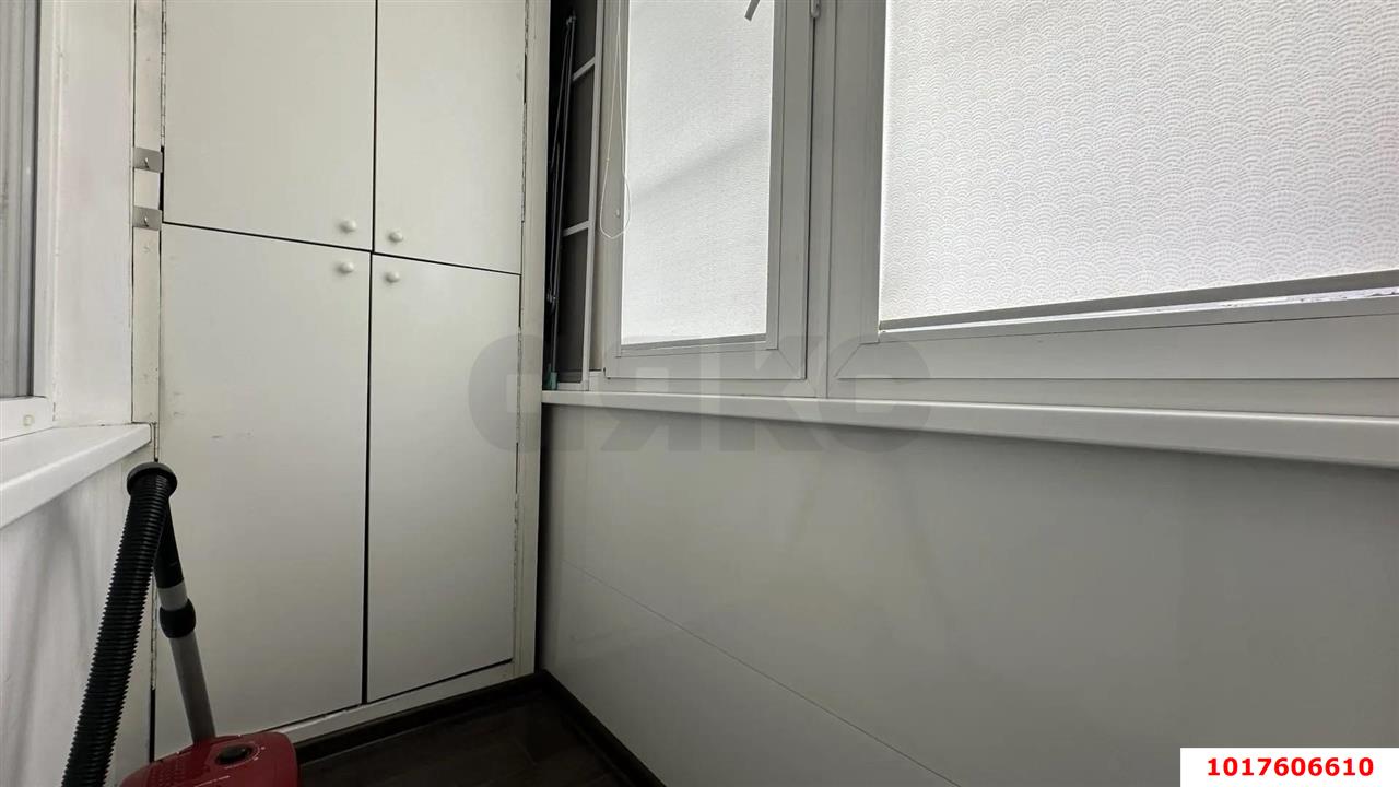 Фото №13: 1-комнатная квартира <span class="whitespace-nowrap">35 м²</span>, <span class="whitespace-nowrap">8/12 эт.</span> - Краснодар, Карасунский внутригородской округ, мкр. Комсомольский, ул. Уральская, 146