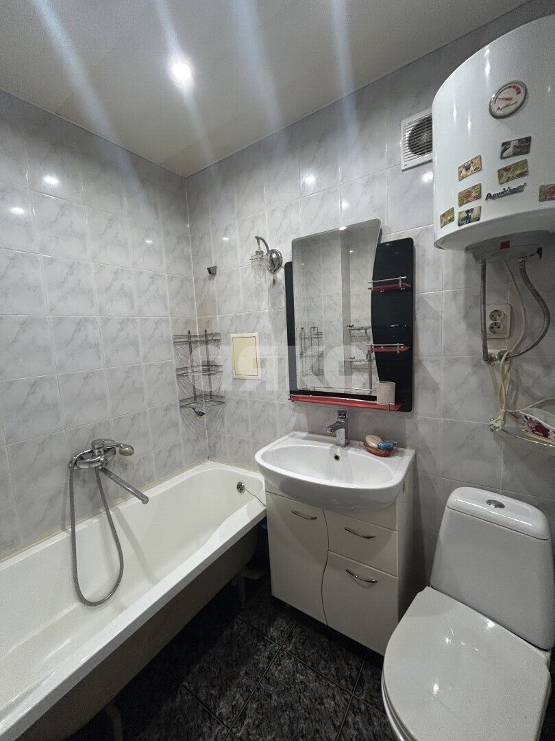 Фото №2: 2-комнатная квартира <span class="whitespace-nowrap">47 м²</span>, <span class="whitespace-nowrap">4/5 эт.</span> - Туапсе, ул. Фрунзе, 22