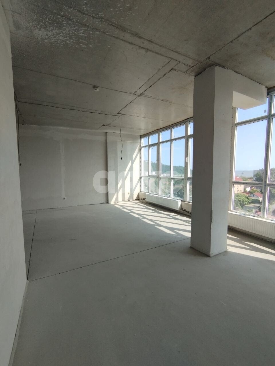 Фото №2: 3-комнатная квартира <span class="whitespace-nowrap">122 м²</span>, <span class="whitespace-nowrap">8/8 эт.</span> - Туапсе, ул. Красина, 2