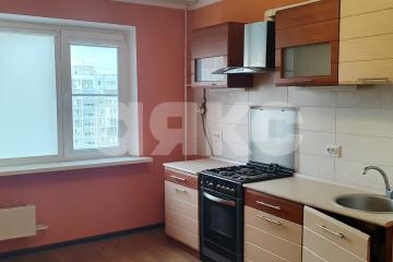 Фото №1: 3-комнатная квартира <span class="whitespace-nowrap">64 м²</span>, <span class="whitespace-nowrap">8/9 эт.</span> - Майкоп, мкр. квартал Черёмушки, ул. Юннатов, 2Б