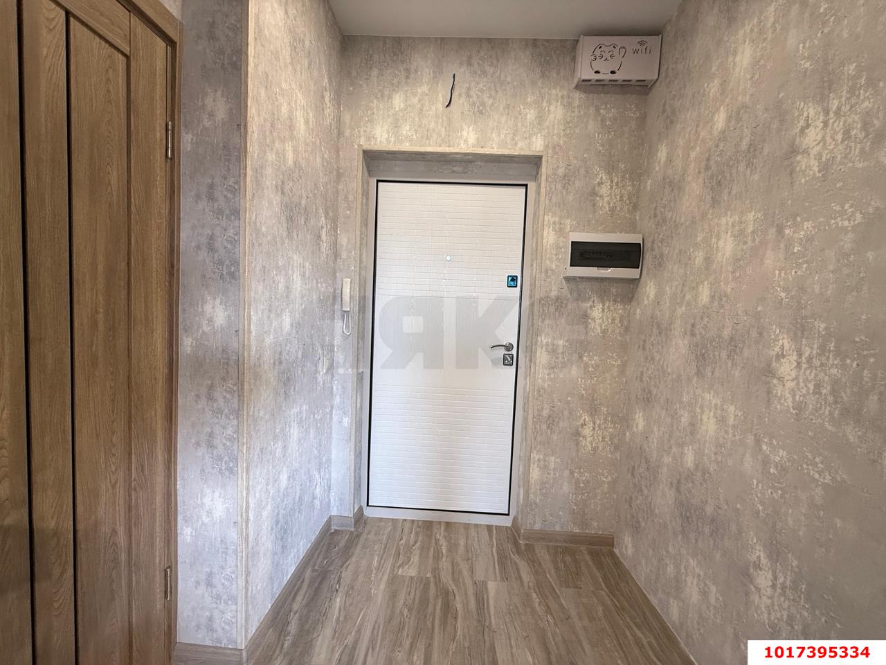 Фото №8: 1-комнатная квартира <span class="whitespace-nowrap">33 м²</span>, <span class="whitespace-nowrap">15/16 эт.</span> - Краснодар, Прикубанский внутригородской округ, мкр. ЖК Красная Площадь, ул. Конгрессная, 19/1