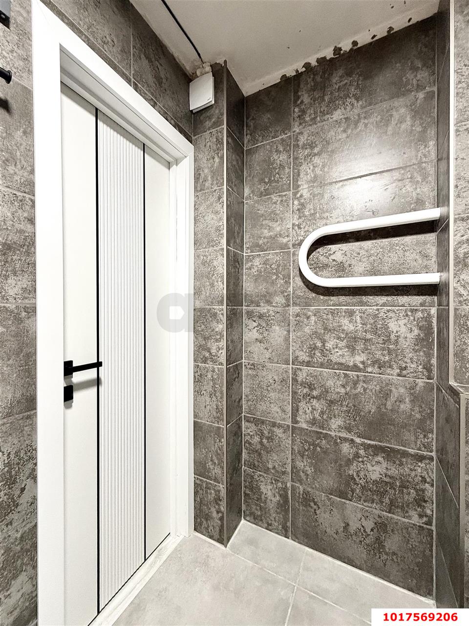 Фото №6: 1-комнатная квартира <span class="whitespace-nowrap">42 м²</span>, <span class="whitespace-nowrap">3/12 эт.</span> - Краснодар, Прикубанский внутригородской округ, мкр. Новый, ул. 9-я Тихая, 25